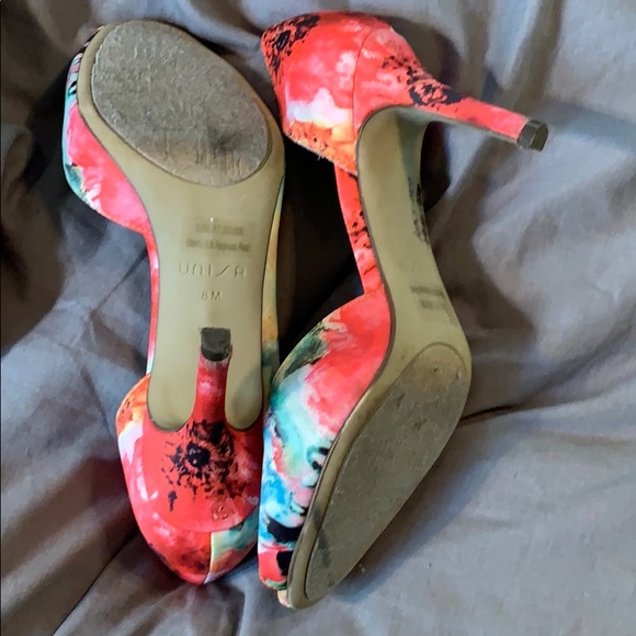 Silk floral peep toe Unisa heels - Picture 5 of 7